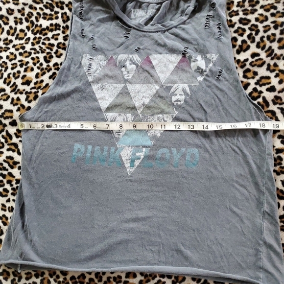 Pink Floyd distressed tank top - Picture 3 of 5
